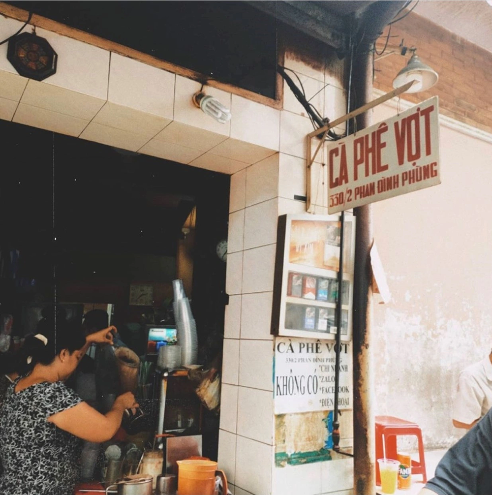 Vợt café - hương vị cà phê của quá khứ. Ảnh: hyhan.22