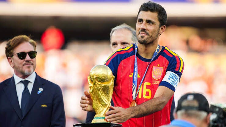 Rodri vẫn chưa trở lại tập luyện sau khi kết thúc kỳ nghỉ hậu World Cup 2026