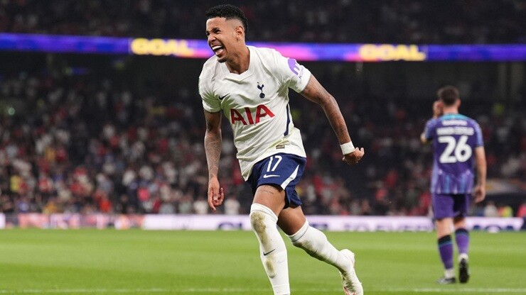 Savinho&nbsp;có màn ra mắt như mơ khi ghi 1 bàn và 1 kiến tạo cho Tottenham