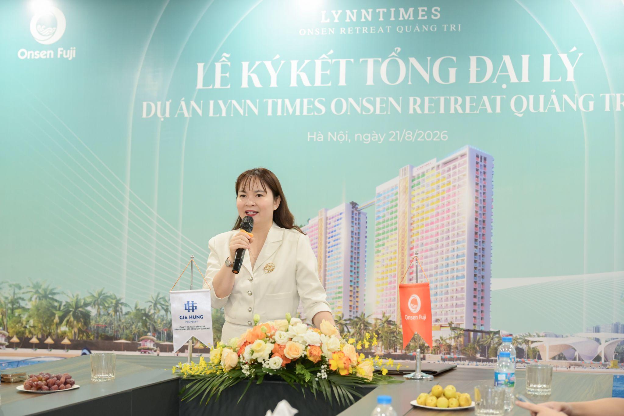 Bà Nguyễn Thị Thanh Vân - Chủ tịch Công ty Cổ phần Đầu tư và Kinh doanh Bất động sản Gia Hưng chia sẻ tại buổi lễ ký kết