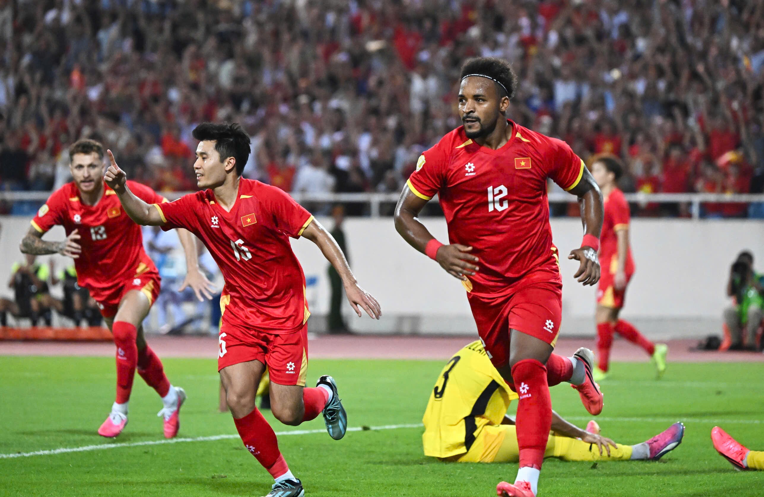 Trực tiếp họp báo ĐT Việt Nam - Malaysia: Thầy Kim nói gì trước trận chung kết? - 1