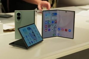 Samsung khoe chiến thắng lớn với Galaxy Z Fold8 nhằm “nắn gân” iPhone Duo