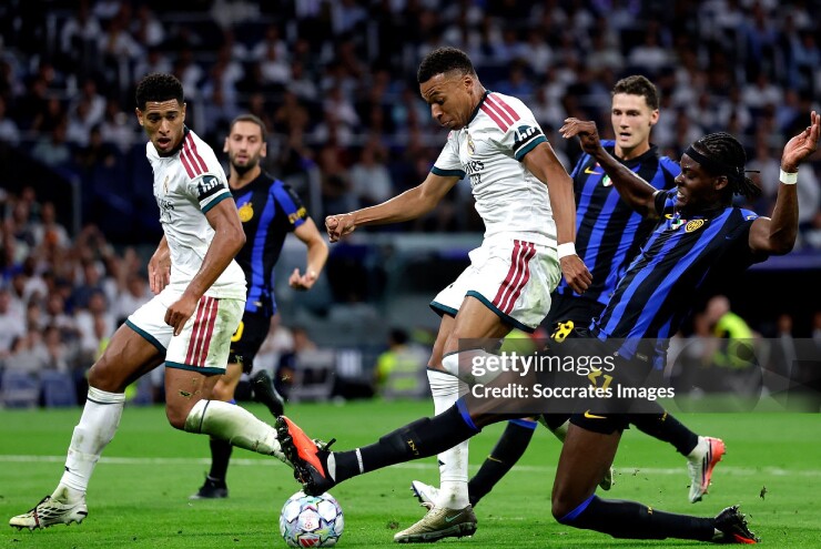 Real Madrid không dứt điểm nhiều nhưng vẫn có được 2 bàn thắng