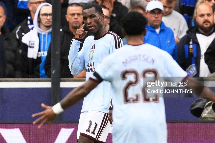 Aston Villa giành chiến thắng trong ngày ra quân tại Champions League