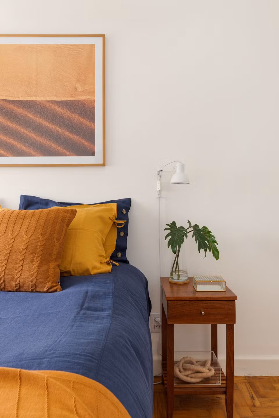 'Hồi sinh' căn hộ 70m2 ngập tràn ánh sáng - 8