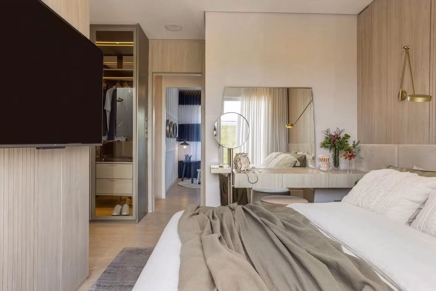 Ngôi nhà 200m2 với lưới gỗ truyền thống tạo dấu ấn riêng - 15