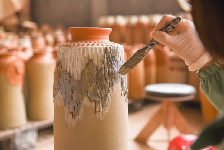 Phù Lãng nằm ở khu vực phía Bắc đô thị Quế Võ, có vị trí thuận lợi trong không gian phát triển công nghiệp - đô thị - dịch vụ của Bắc Ninh. Địa phương giữ vai trò kết nối giữa trung tâm đô thị Quế Võ với các khu công nghiệp tập trung, trung tâm logistics, hệ thống cảng thủy nội địa và các địa phương phía Đông của tỉnh thông qua Quốc lộ 18, hệ thống đường tỉnh và mạng lưới giao thông đường thủy trên sông Cầu.