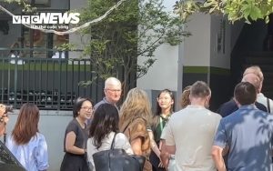 Tim Cook kết thúc chặng đường huy hoàng trên ghế CEO Apple