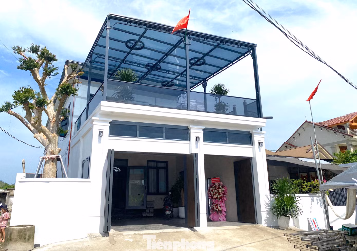 Cận cảnh căn nhà Đình Bắc xây báo hiếu bố mẹ ở quê - 2