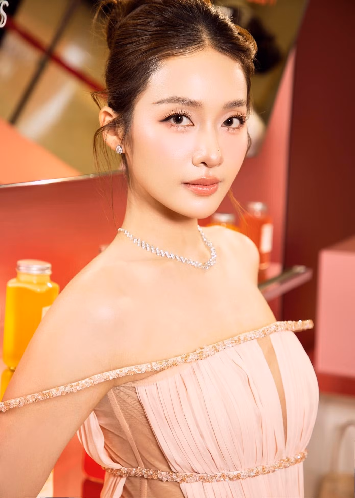 Khả Ngân trước khi cưới Nhan Phúc Vinh - 3