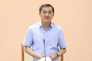 Thứ trưởng Y tế Trần Văn Thuấn phụ trách công việc gì trước khi bị bắt?