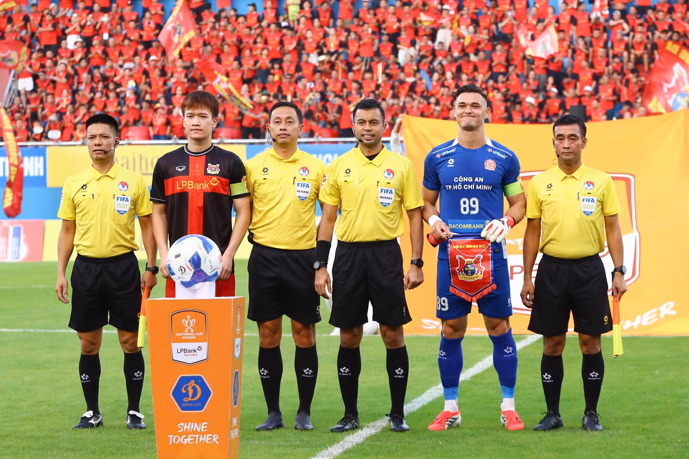 V.League 2026/27 siết chặt hành vi câu giờ, phản ứng tiêu cực