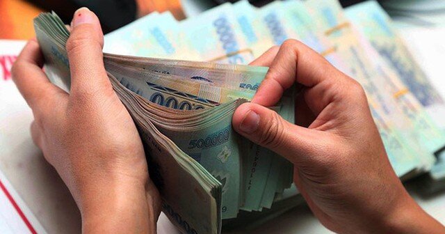 Theo quy định, cá nhân đạt danh hiệu "Chiến sĩ thi đua toàn quốc" được thưởng 4,5 lần mức lương cơ sở. Ảnh minh họa: TL