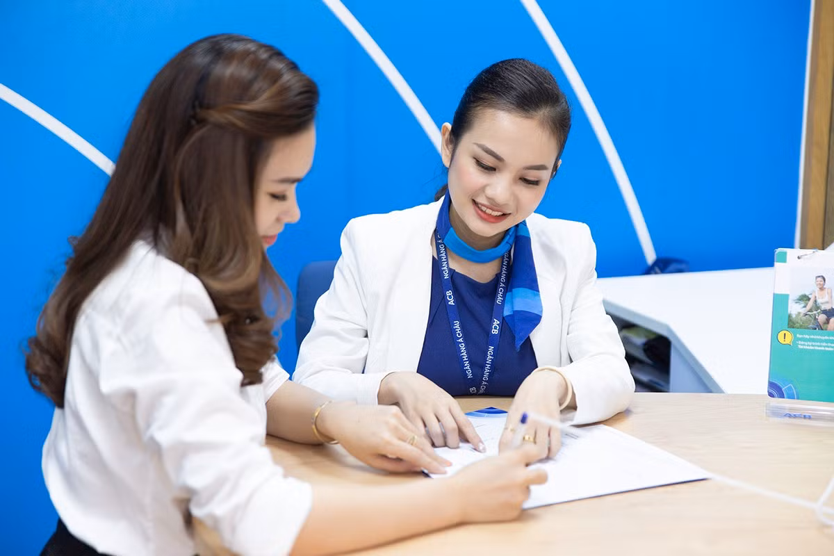 Ngân hàng lấn sân bảo hiểm: Có tái diễn ‘bia kèm lạc’?