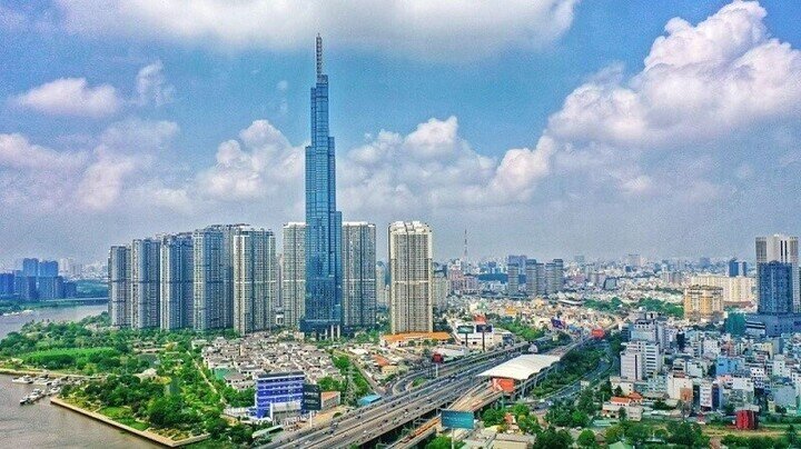 Vingroup có thời điểm đạt vốn hóa 2 triệu tỷ đồng trong phiên giao dịch sáng 4/9. (Ảnh minh họa)
