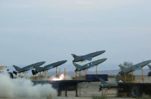 Iran liên tiếp giáng đòn tấn công hàng loạt căn cứ của Mỹ ở các nước Trung Đông