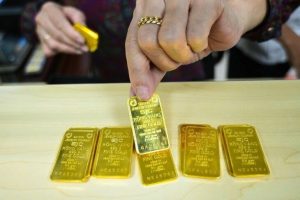 Chốt giá vàng hôm nay ngày 4/9 đồng loạt tăng mạnh