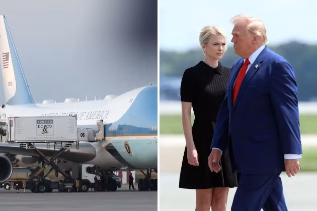 Ông Trump cùng nữ trợ lý Natalie Harp bí mật rời khỏi Air Force One, lên chiếc xe chở suất ăn để di chuyển đến máy bay khác. Ảnh: Getty Images.