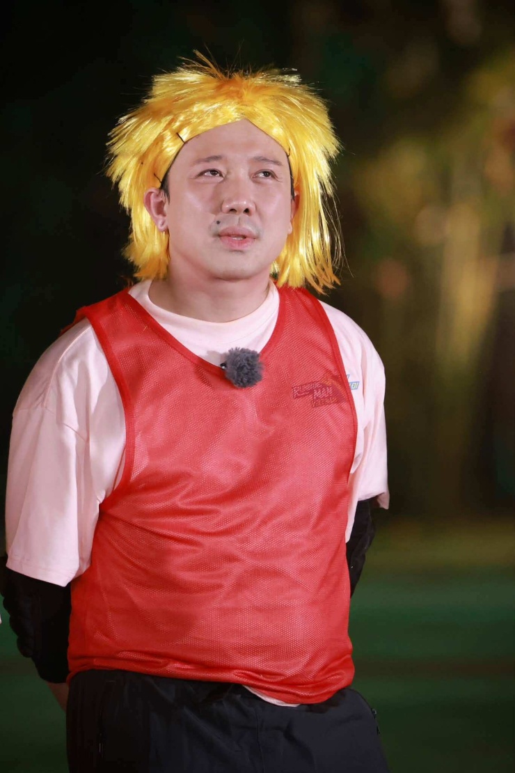 Ảnh sao 8/9: MC Hoàng Oanh khoe đang hạnh phúc - 5