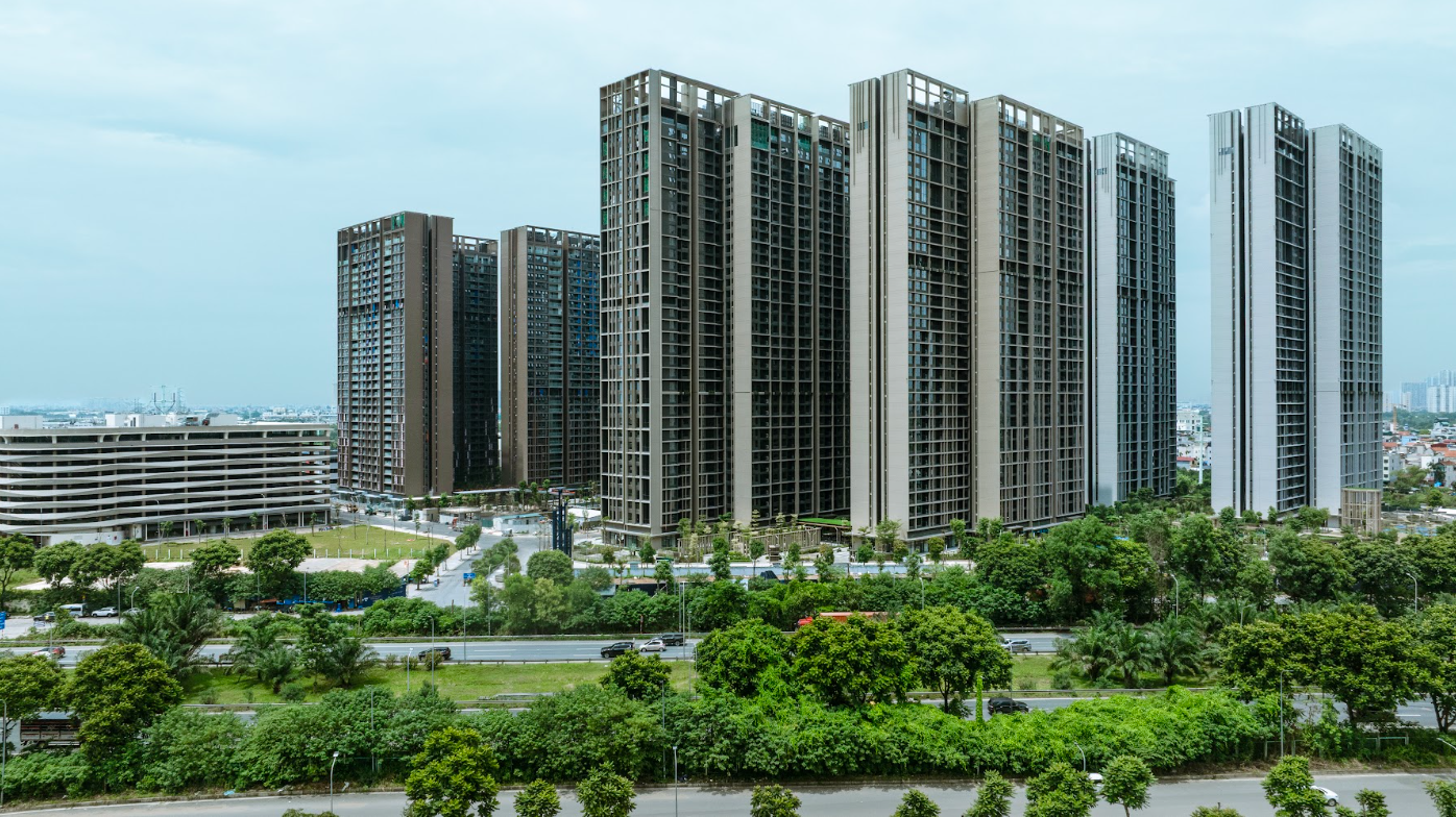 Lumi Hanoi chào đón cư dân đến với phân khu hoàn thiện đầu tiên, nổi bật với không gian sống được thiết kế tinh tế và hệ cảnh quan xanh rộng mở tại phía Tây Thủ đô