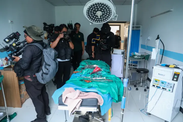 Phòng phẫu thuật bên trong Bệnh viện Zhong Nan tại khu phức hợp O’Smach.