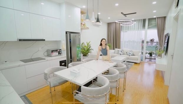 Khánh Vy cho biết tổ ấm này là thành quả mà cô đã tích góp trong thời gian làm việc chăm chỉ vừa qua. 