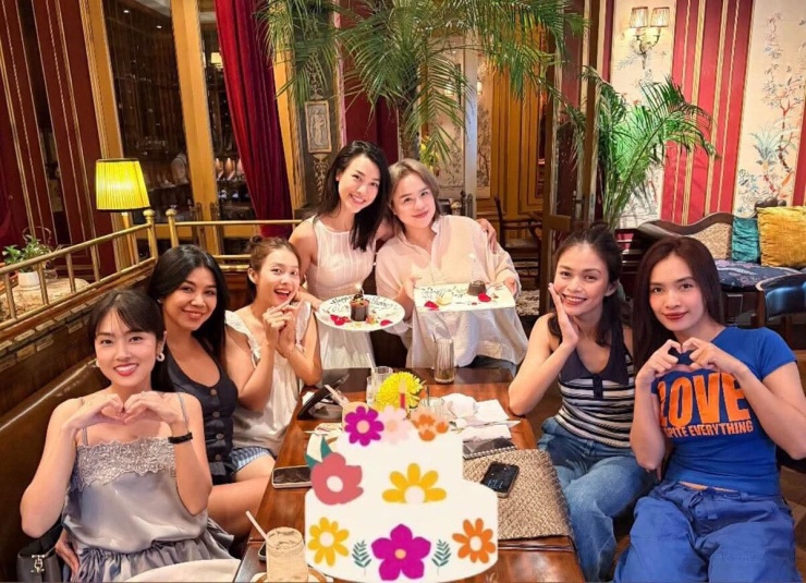 Ảnh sao 10/9: Cường Đôla tự vào bếp khi bán phở - 1