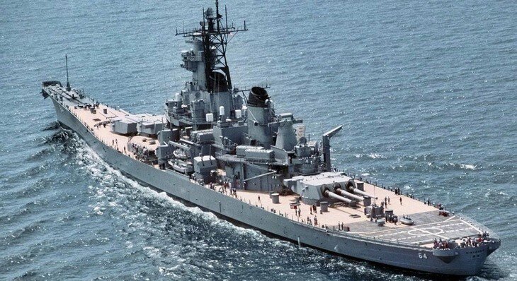 Thiết giáp hạm USS Wisconsin. (Ảnh: TNI)
