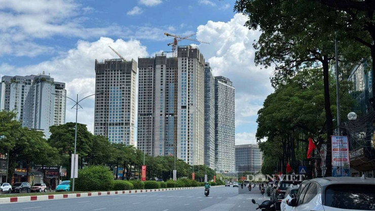 Dự thảo Luật Nhà ở sửa đổi bỏ khái niệm “chung cư có thời hạn”, thay vào đó quy định thời hạn sử dụng công trình theo hồ sơ thiết kế. Ảnh: Anh Văn