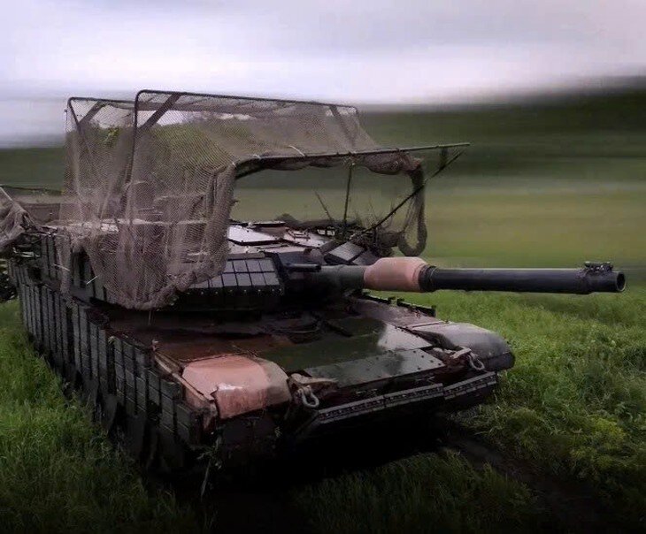 Xe tăng M1 Abrams. (Ảnh: TWZ)