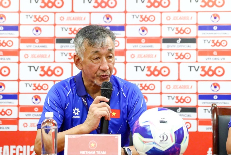 HLV Yutaka Ikeuchi là người đã dẫn dắt U20 Việt Nam tại vòng loại U20 châu Á 2027. Ảnh: VFF.