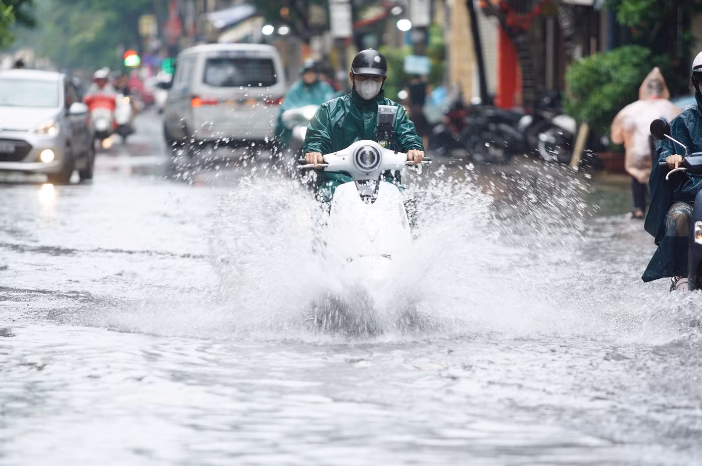 Hà Nội có khả năng hứng chịu mưa lớn do áp thấp nhiệt đới.