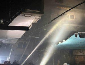 Cháy nhà 4 tầng ở Hà Nội, 5 người tử vong