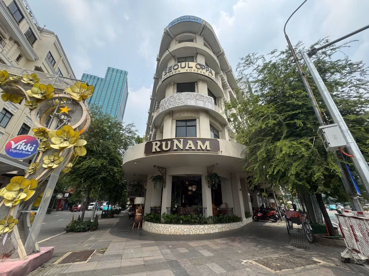 Hơn 690 tỷ đồng hiện là giá trị ghi trên sổ sách, không phải giá thị trường của khu đất.