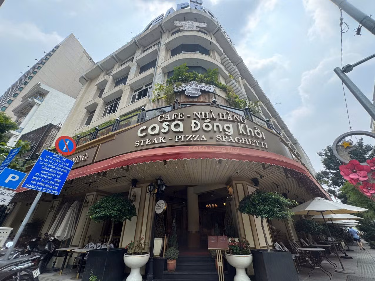 Trên khu đất này đang có nhà hàng Casa - từng thuộc hệ sinh thái của Tập đoàn Novaland - thông qua đơn vị vận hành Nova F&amp;B.