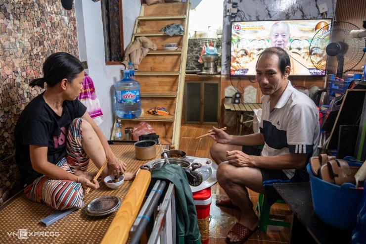 Khu dân cư ngập nước suốt 3 ngày ở Thủ đô - 8