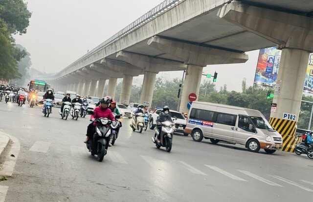Theo dự báo thời tiết, mùa đông năm nay tại miền Bắc có thể đến muộn. Ảnh: T.H