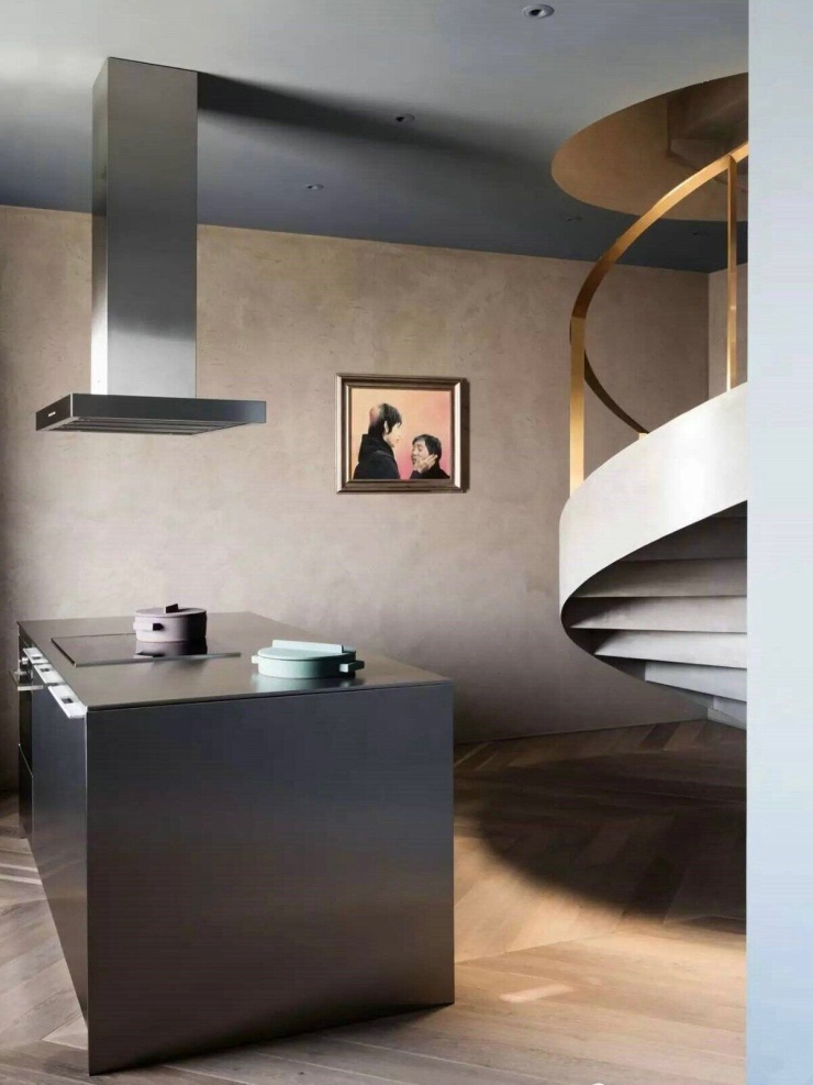 Căn duplex đậm nét nam tính của 'tổng tài' Tỉnh Bách Nhiên - 5