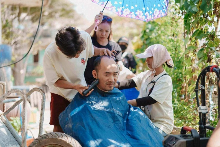 Ảnh sao 19/9: Thanh Thủy chuộng vẻ đẹp đời thường - 5