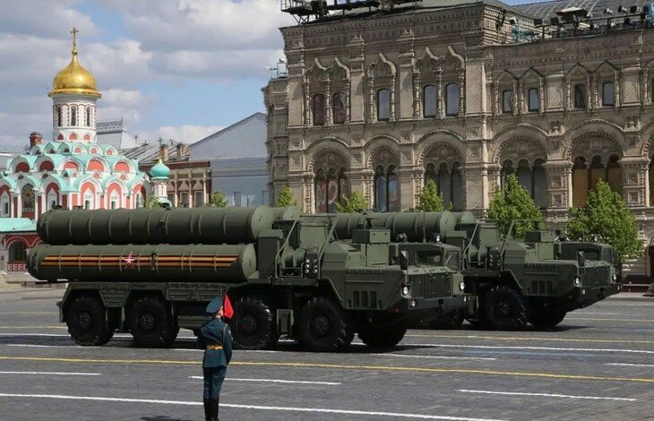 UAV Ukraine vươn sâu vào lãnh thổ Nga phá hủy bệ phóng S-400 - 1