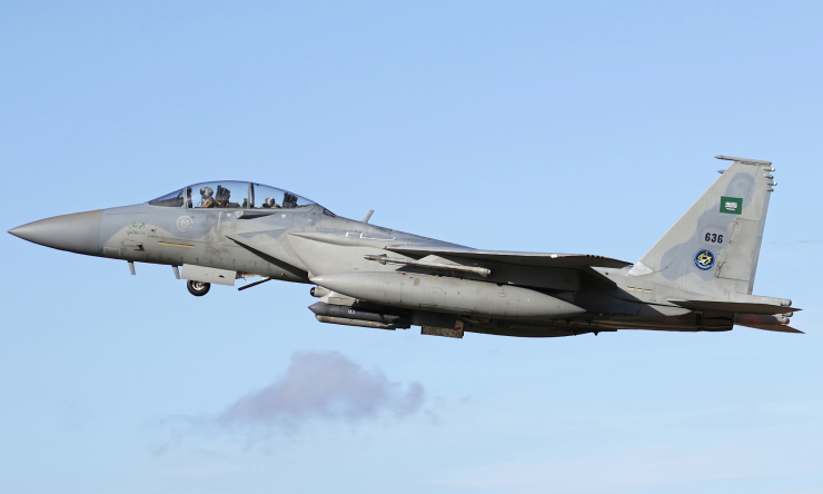 Tiêm kích F-15SA của Arab Saudi bay tại Anh hồi năm 2025. Ảnh: Airliners