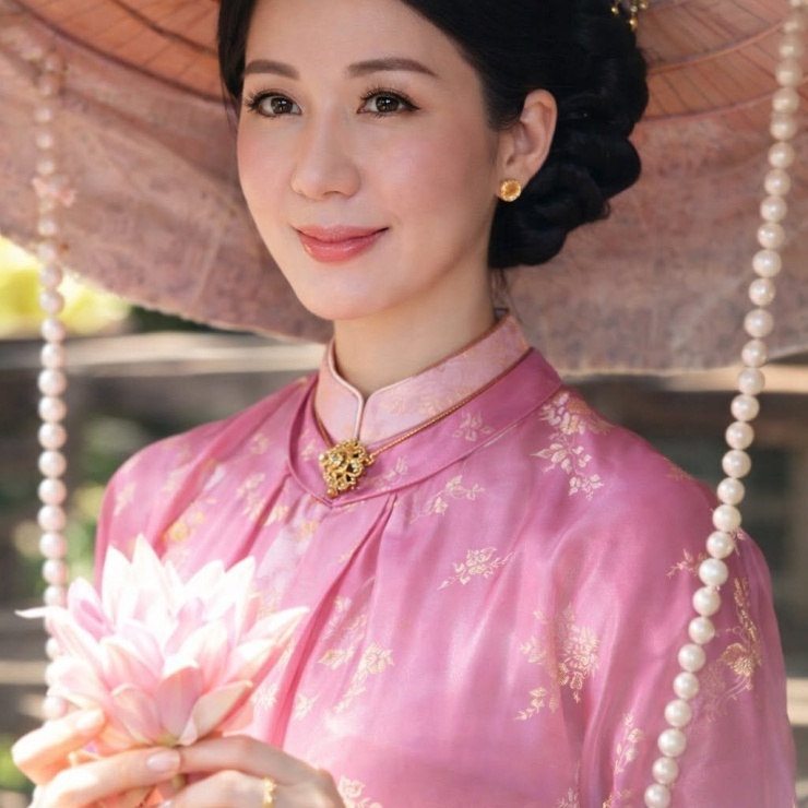 &nbsp;Diễn viên Mai Huê.&nbsp;