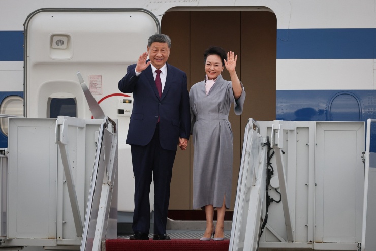 Chủ tịch Trung Quốc Tập Cận Bình và phu nhân Bành Lệ Viên. Ảnh: AFP