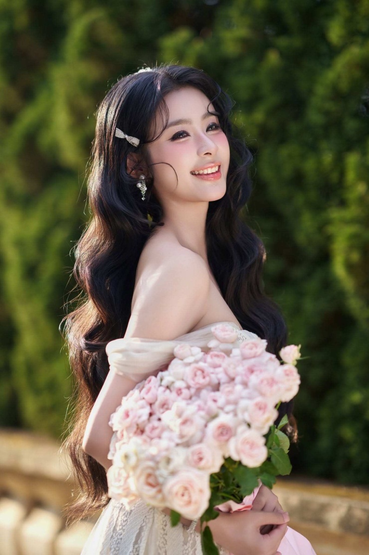 Trương Thảo My vào vai Minh – cô gái có ước mơ trở thành cầu thủ đá bóng.
