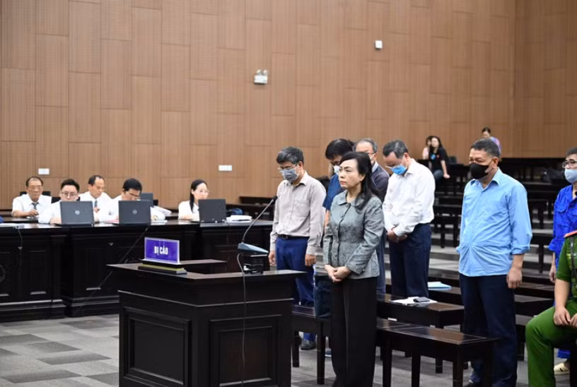 Cựu Bộ trưởng Nguyễn Thị Kim Tiến tại phiên sơ thẩm.