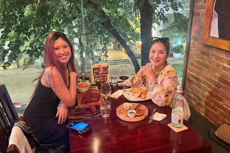 Ảnh sao 26/9: Diễn viên Kim Ngọc bán bánh mì mưu sinh ở Mỹ - 5