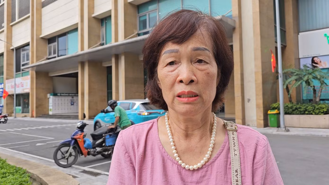 Bà Đôn Thị Nghĩa, cư dân tòa CT3 The Pride. Ảnh: Đình Phong.