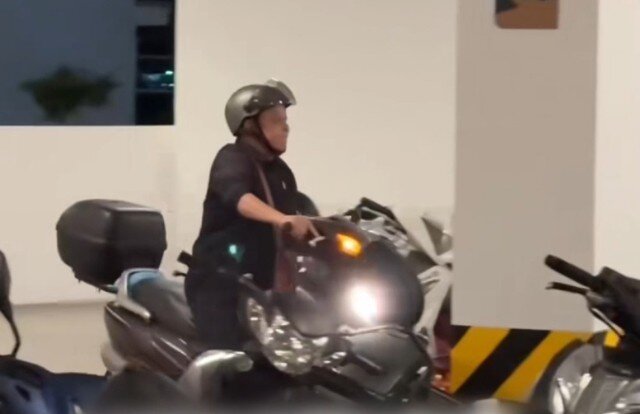 Tuổi già giàu có của nam diễn viên 'Tử chiến trên không' - 7