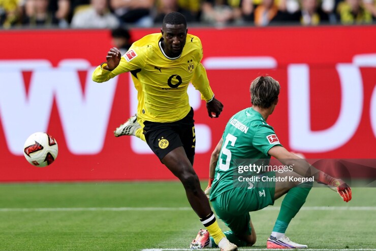 Guirassy ghi 2 bàn nhưng đều không được công nhận