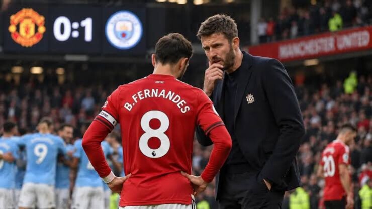 Carrick thừa nhận sao MU phẫn nộ vì thua đau derby, báo tin vui về Baleba - 1